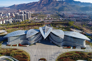 泰山文化藝術中心